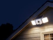 Reolink Solar Floodlight: sicurezza outdoor 2K con pannello solare e fari da 1000 lumen