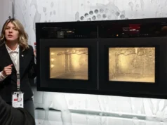 Miele: il forno si pulisce da solo (con acqua e detergente!) Miele a EuroCucine 2026 ha mostrato i forni che si puliscono da soli con la funzione HydroClean.