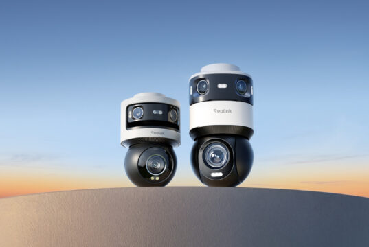 Reolink OMVI e Power-Efficient: nuove telecamere smart con AI, tripla lente e autonomia estesa Reolink OMVI X16 PoE telecamera smart con tripla lente e copertura 360 gradi