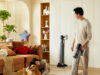 UWANT porta in Italia il V800: aspirapolvere senza rullo con svuotamento automatico e nuovi prodotti per la pulizia UWANT V800 aspirapolvere cordless senza rullo con svuotamento automatico