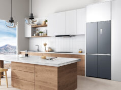 TCL Free Built-in a IFA 2026: il frigorifero da incasso che richiede solo 1 cm ai lati Frigorifero TCL Free Built-in integrato a filo nei mobili della cucina