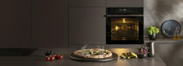 Hisense Pizza Mode Pro Forno Hisense Pizza Mode Pro con pizza cotta ad alta temperatura
