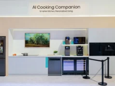 Hisense presenta il frigorifero che riconosce gli alimenti e suggerisce cosa cucinare Frigorifero Hisense con display integrato nell'area AI Cooking Companion a IFA 2026